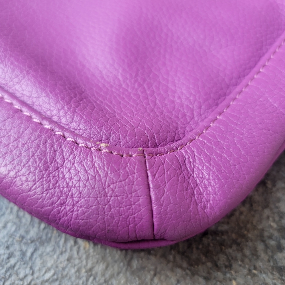 Tignanello Geniune Leather Fully Lined Purple Shoulder Bag - Picture 5 of 12